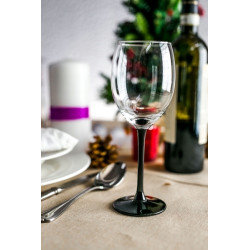 KOMPLET 6 KIELISZKÓW WINO CZERWONE 330ML CZARNA NÓŻKA ONYX