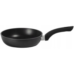 PATELNIA MAGNAT Ambition 18CM powłoka ILAG na gaz indukcję GRUBA