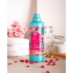Włoski płyn do płukania Tesori d'Oriente Ayurveda 760 ml - 38p