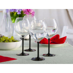 Kieliszki do wina Onyx z czarną nóżką 700 ml komplet 4 sztuk