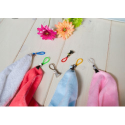 ZAWIESZKI DO RĘCZNIKÓW I ŚCIERECZEK 12SZT