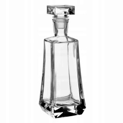 KARAFKA SKOŚNA 0,75L (KOLOR BOX)(09-108/1)