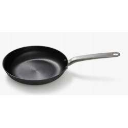 PATELNIA ŻELIWNA NA OGNISKO NIEPRZYWIERAJĄCA SKOTTSBERG CAST IRON 24 CM K2